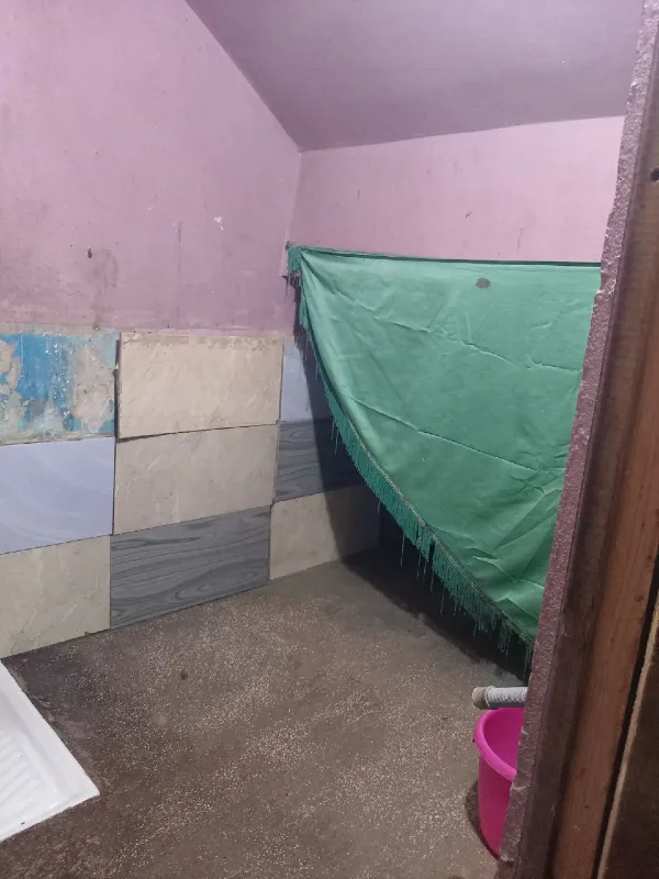 الأرملة مينة